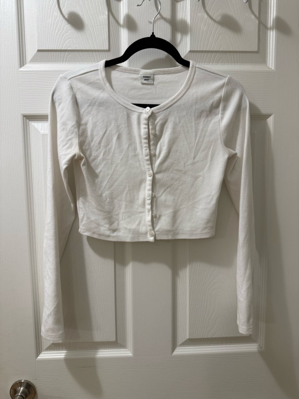 Sunday Best White Long-Sleeve Cropped Button-Up Top